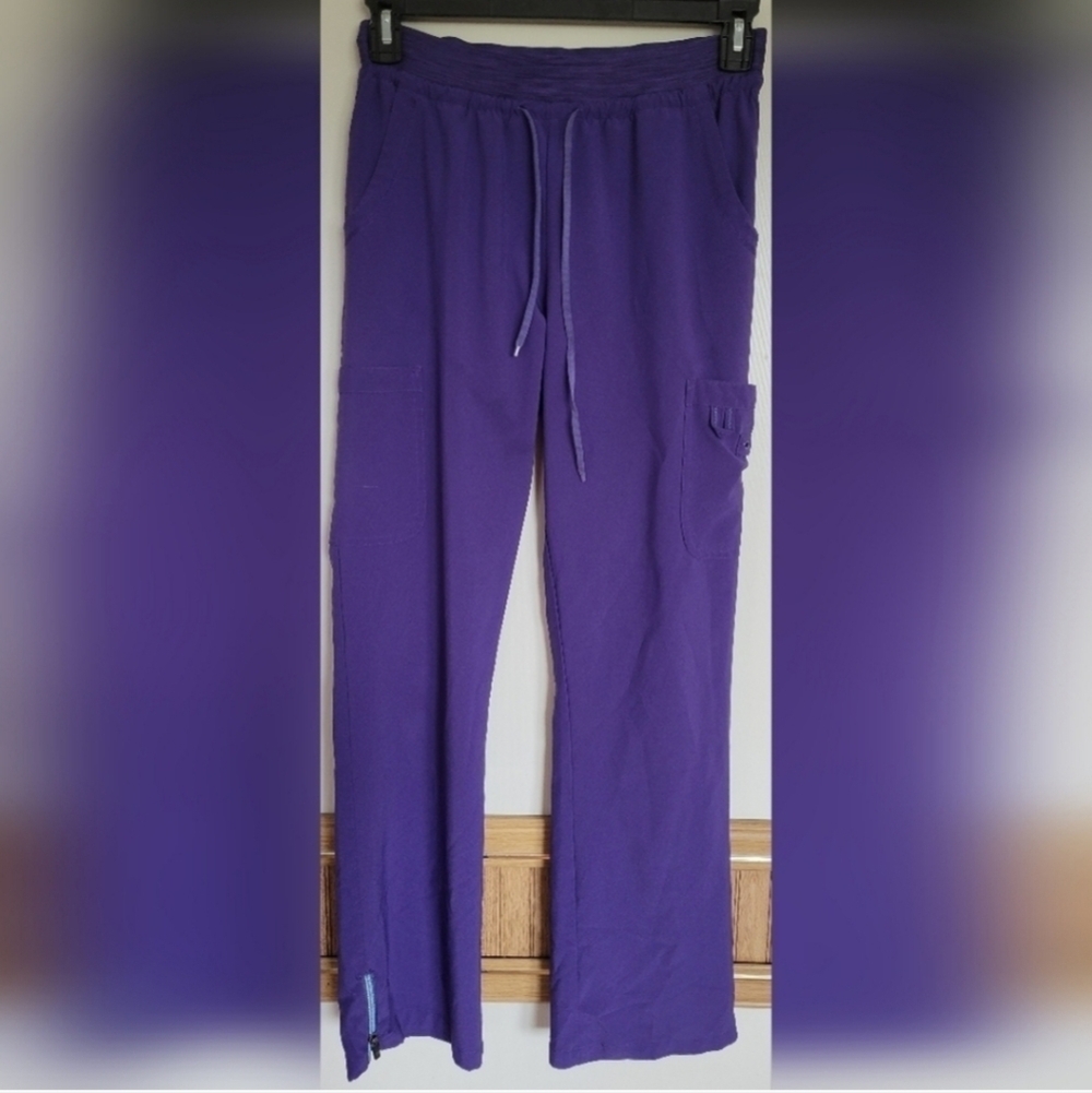Urbane Performance Women's Purple Zipper Leg Cargo Scrub Pants Size XS